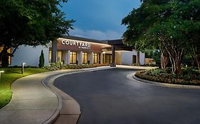 Courtyard By Marriott Charlottesville Hotel United States Of America